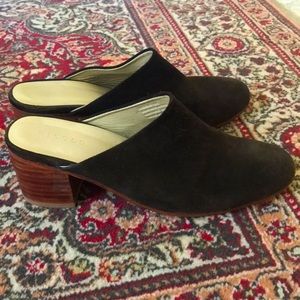 Dk Olive Green Suede Nisolo Mules, size 8